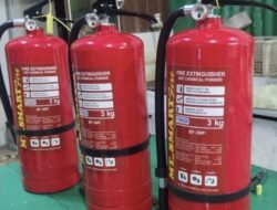 Antisipasi Kebakaran Warga Kedoya Utara Inisiatif Beli Tabung Kebakaran (APAR) Secara Mandiri