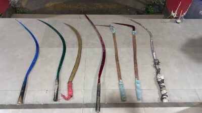 Gagalkan Aksi Tawuran Polres Jakbar Amankan Belasan Remaja dan Celurit