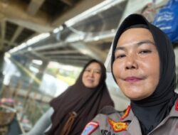 Polisi Jakbar Bantu Ibu Terlantar Pulang Kampung ke Binjai