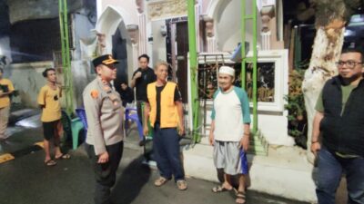 Antisipasi Kejahatan, Polsek Tambora Lakukan Patroli di Pemukiman Rumah Kosong