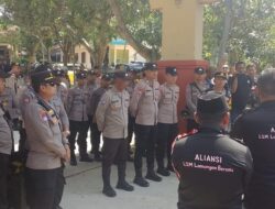 Aliansi Lamongan Bersatu Gelar Aksi Damai, Soroti Dugaan Korupsi Proyek TPT di Ngimbang