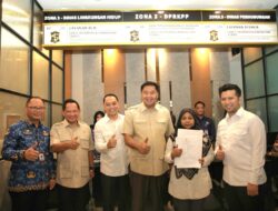 Pastikan Pelayanan Berjalan Optimal, Mendagri dan Menteri PKP Tinjau MPP Kota Surabaya