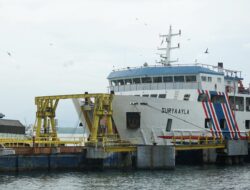 Kemenhub Susun Skema Penanganan Antrian Kendaraan di Pelabuhan Ketapang