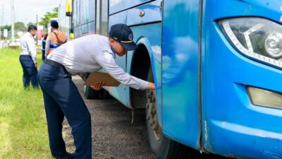 Kemenhub Periksa Lebih dari 100 Ribu Kendaraan Angkutan Orang Selama  Nataru