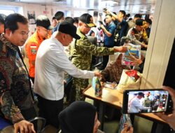 Menhub Bersama Menko PMK Tinjau Pelabuhan Merak, Pastikan Kesiapan Sarana untuk Pemudik